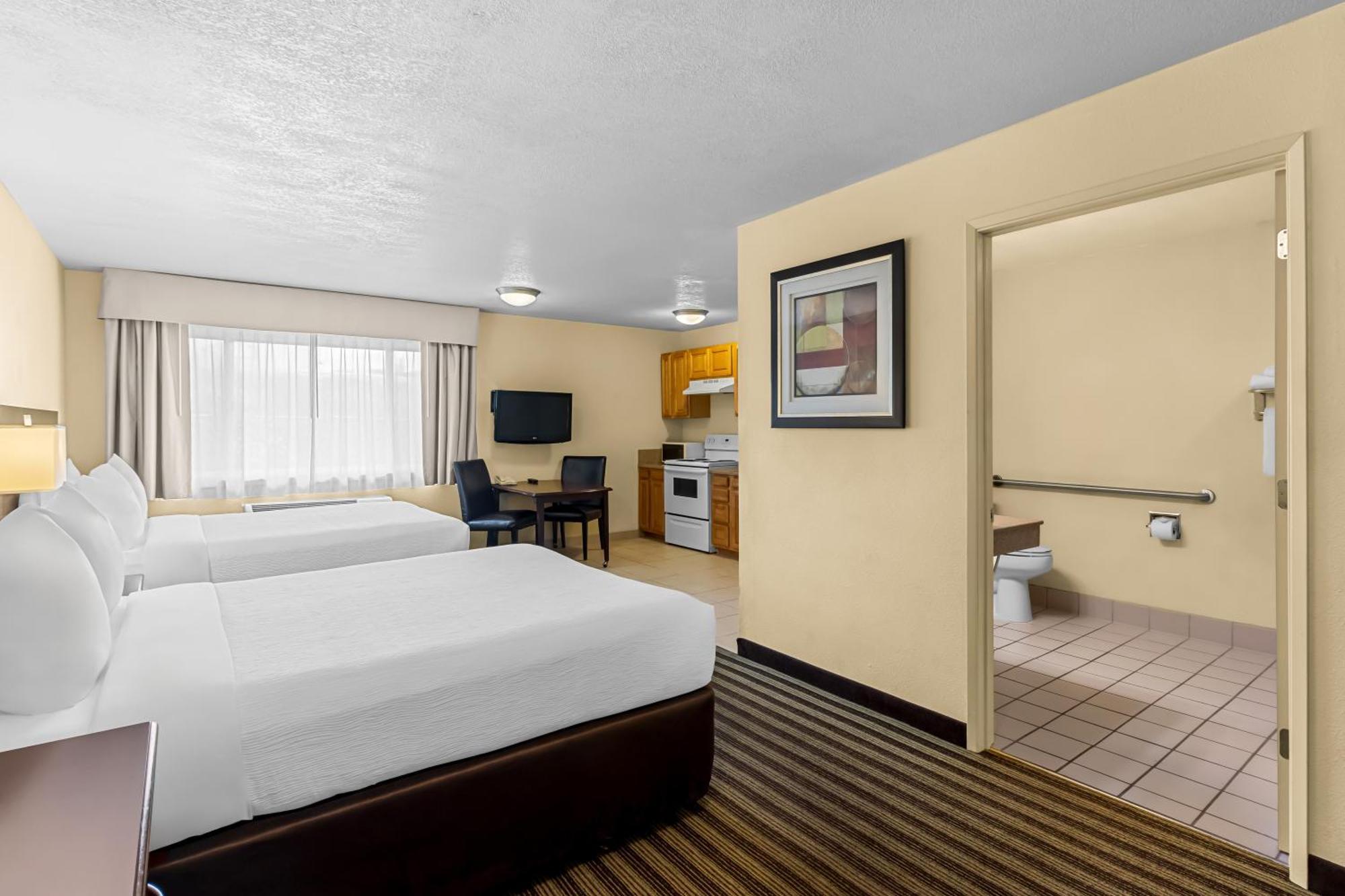 Quality Inn&Suites Vancouver Extérieur photo