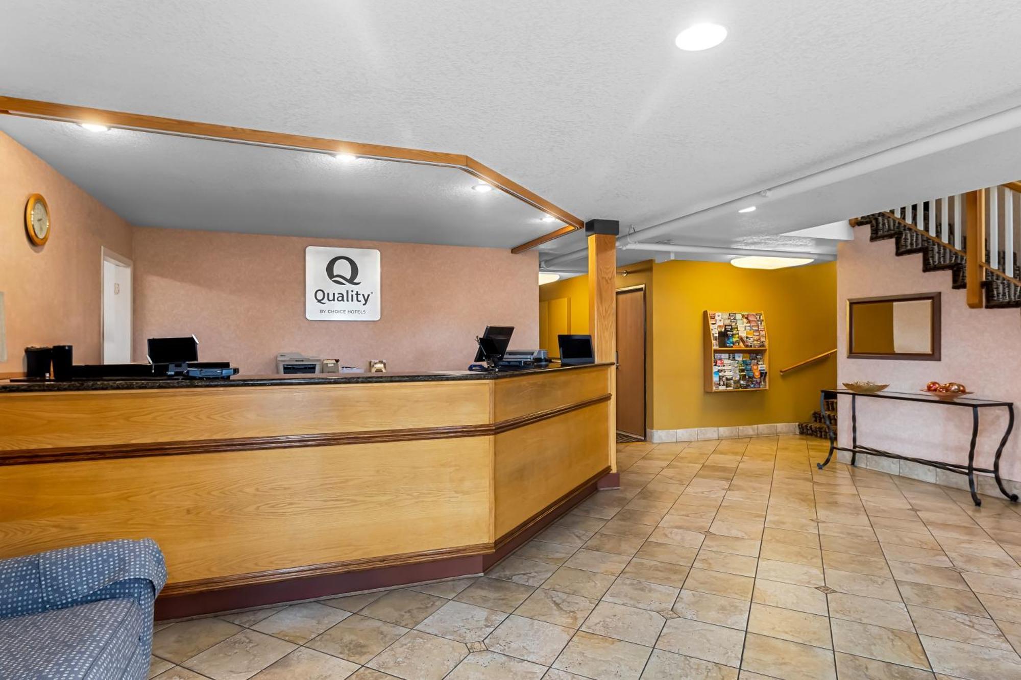 Quality Inn&Suites Vancouver Extérieur photo