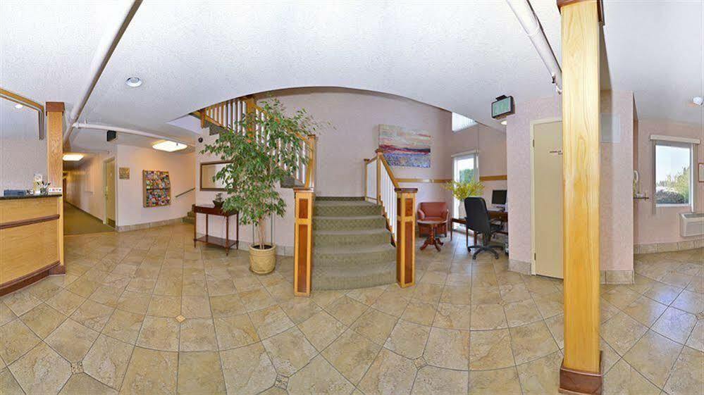 Quality Inn&Suites Vancouver Extérieur photo